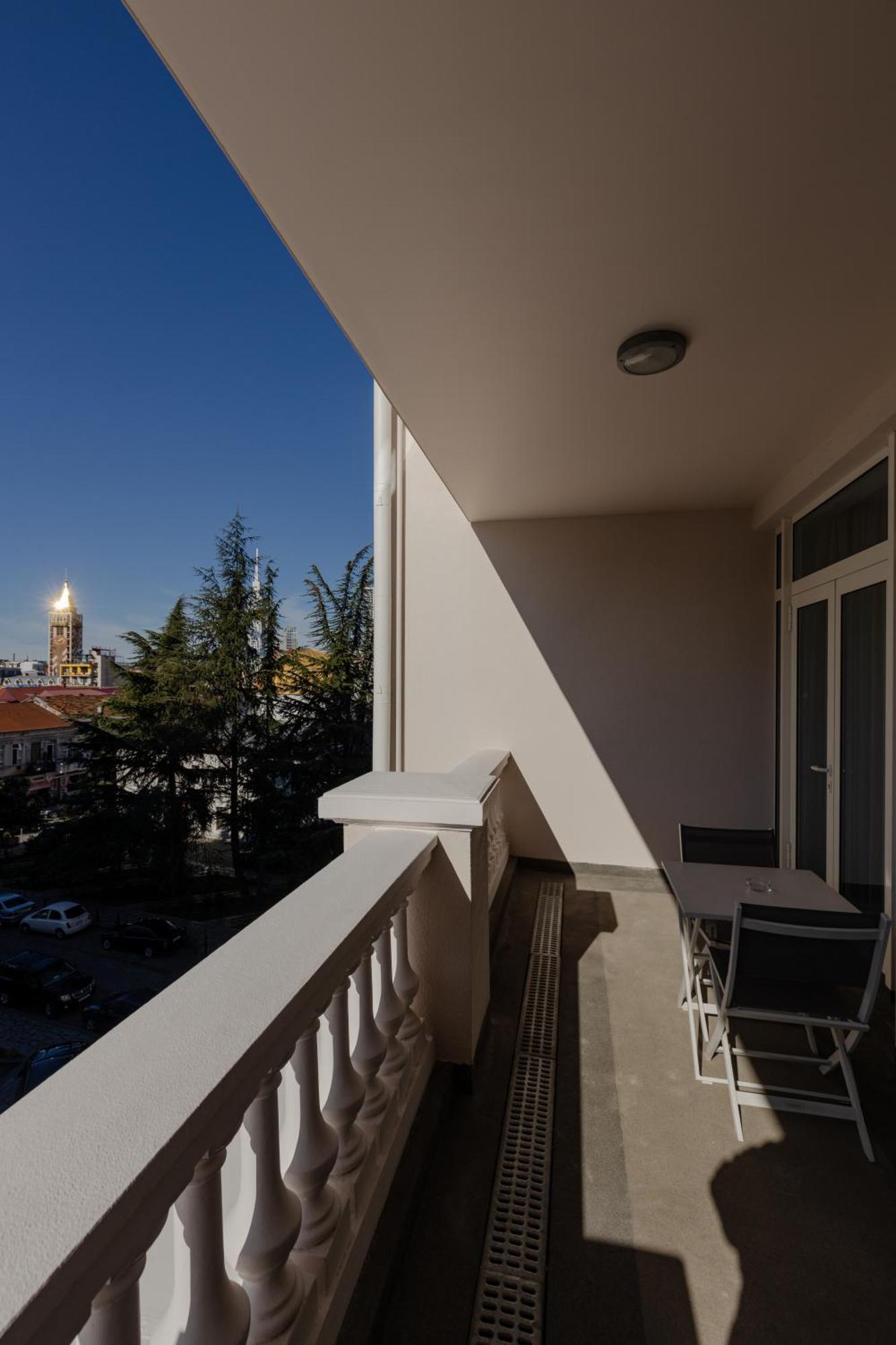 Le Port Boutique Apart Hotel 바투미 외부 사진