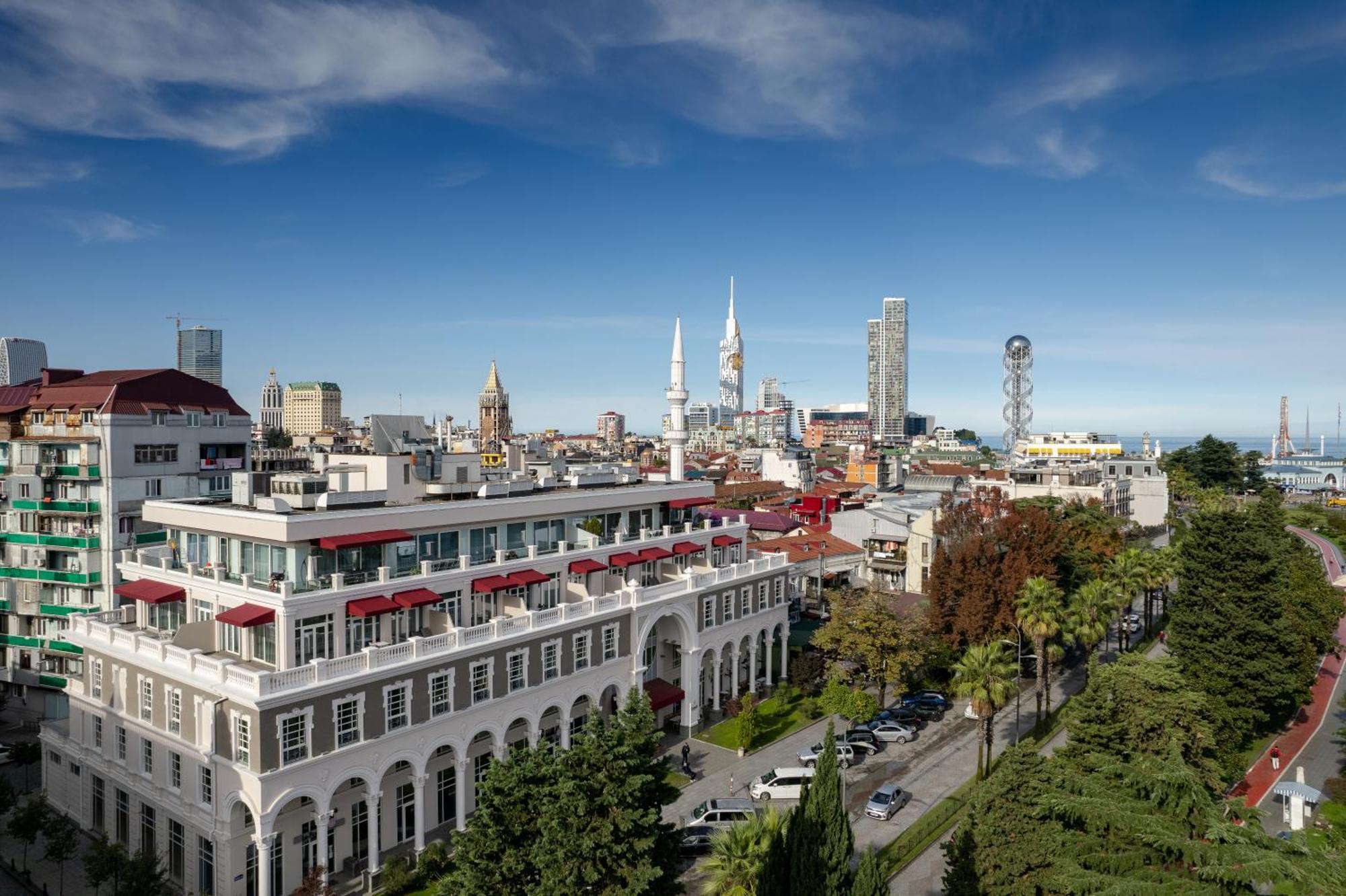 Le Port Boutique Apart Hotel 바투미 외부 사진