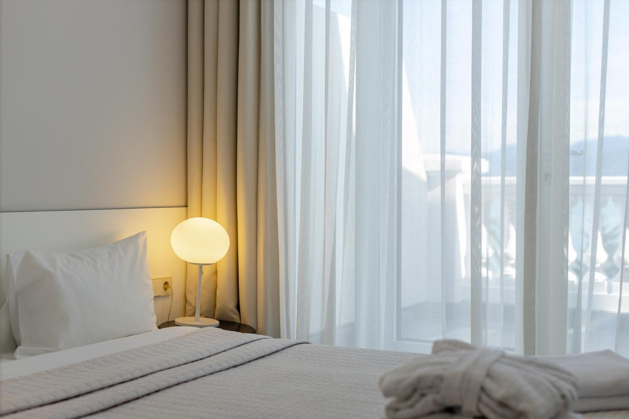 Le Port Boutique Apart Hotel 바투미 외부 사진
